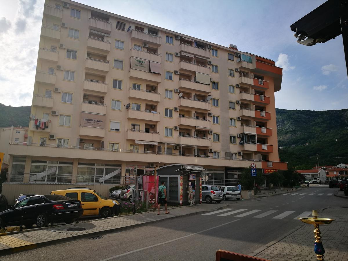 Agua Mare Apartment Budva Buitenkant foto